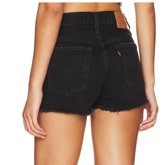 Levi’s 501 Original Short in Stowaway Frayed Raw Cut Hem Women’s Sz 31 - Picture 4 of 9